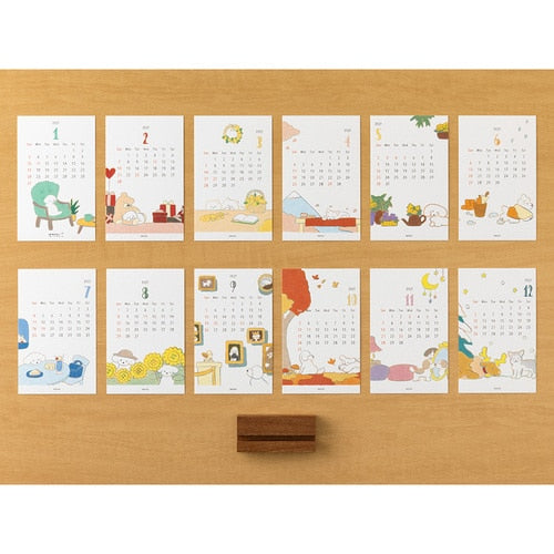 Dog and Cat Stand Calendars 2027 / MIDORI