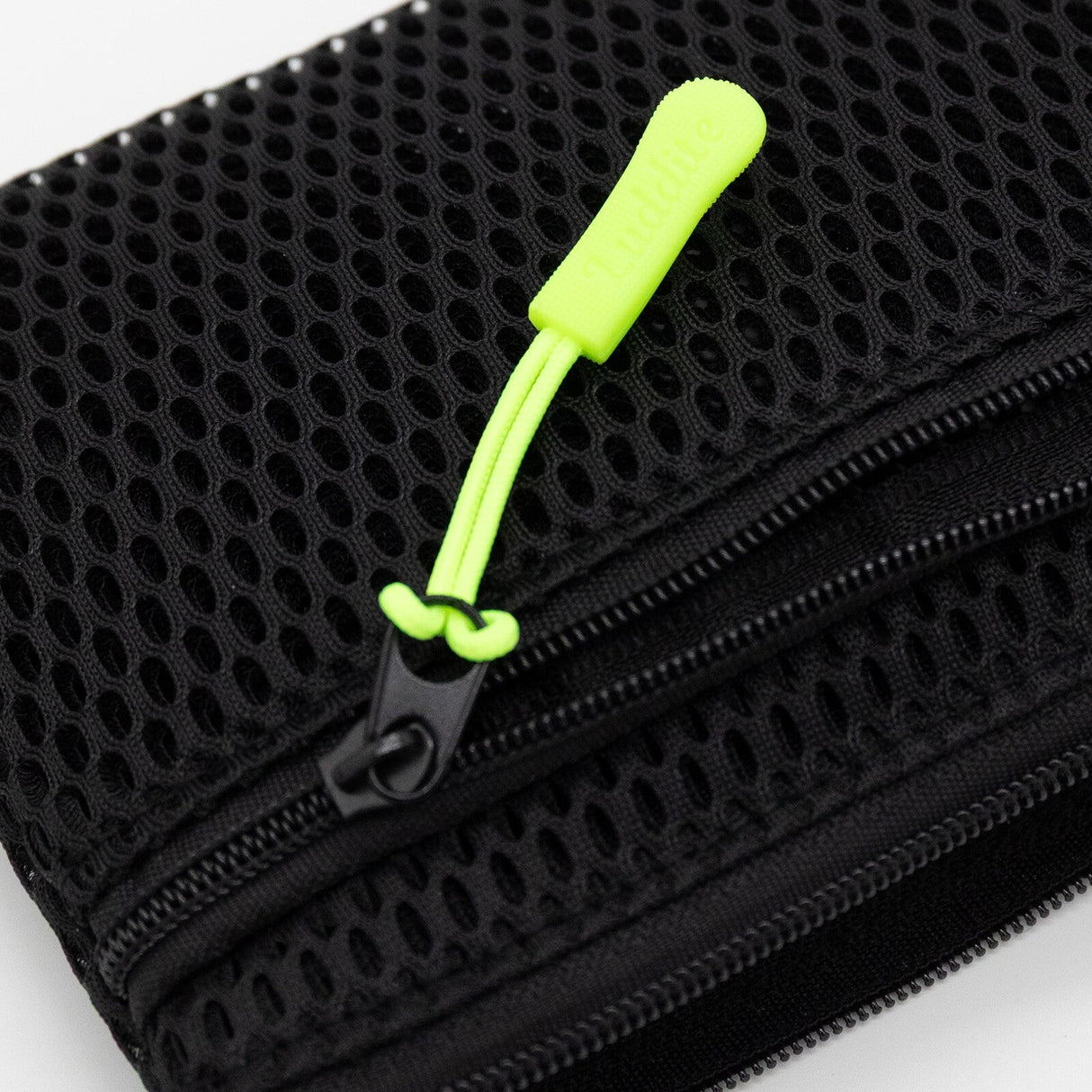 Durable Mesh Flat Pen Case 3 / Luddite - bungu
