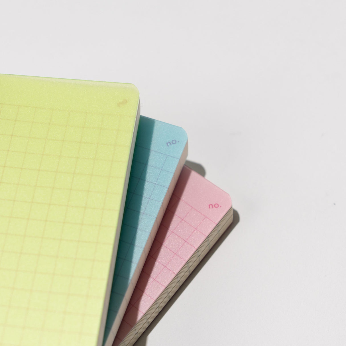 isshoni. Complete Bundle: White - bungu