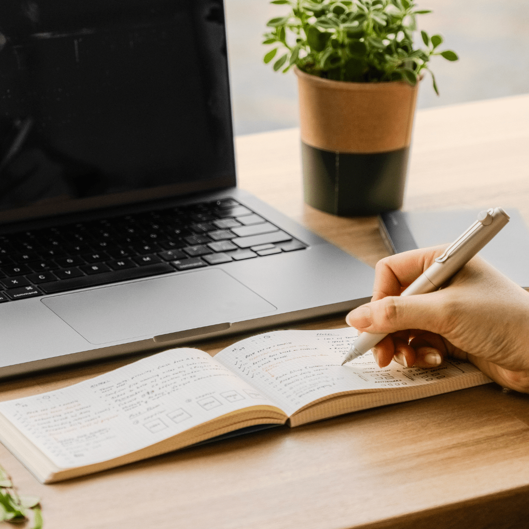 isshoni. Desk Notebook Thick / DAIGO - bungu