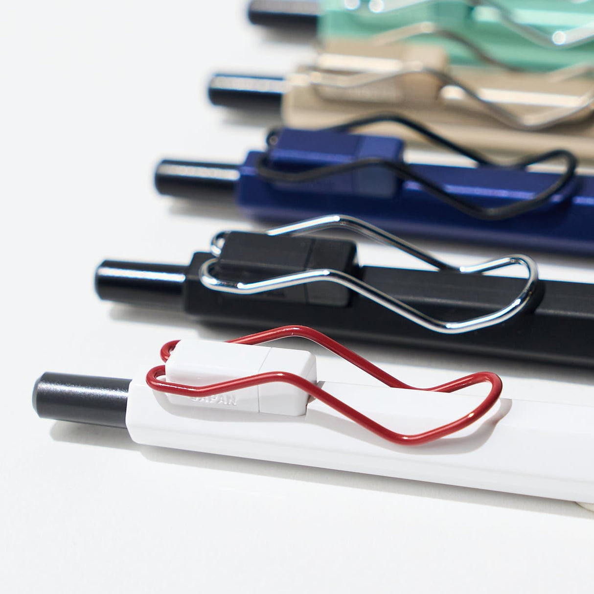 Jetstream Edge Ballpoint Pen / uni Mitsubishi Pencil - bungu