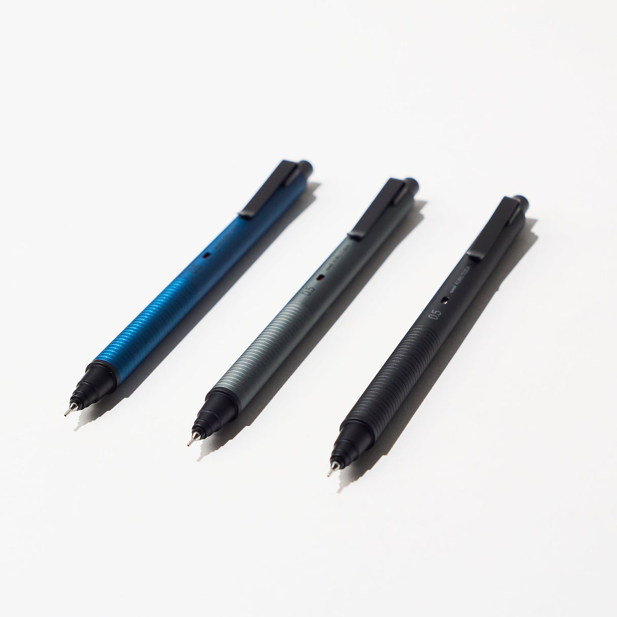 Kuru Toga Metal Mechanical Pencil / uni Mitsubishi Pencil - bungu