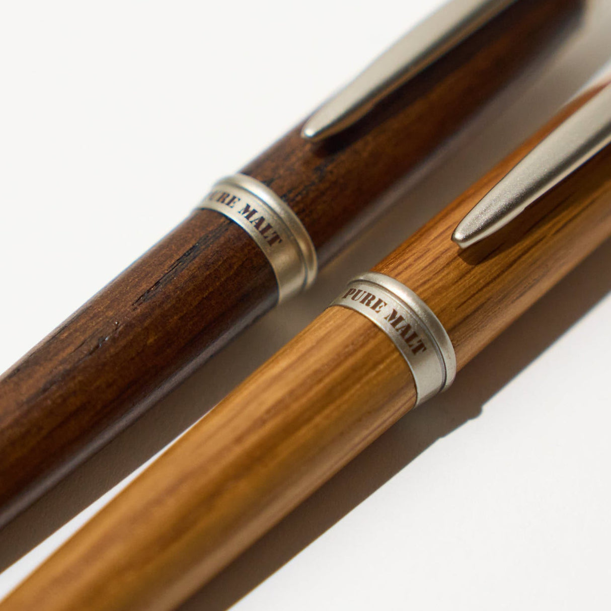 Pure Malt Oil - Based Ballpoint Pen / uni Mitsubishi Pencil - bungu