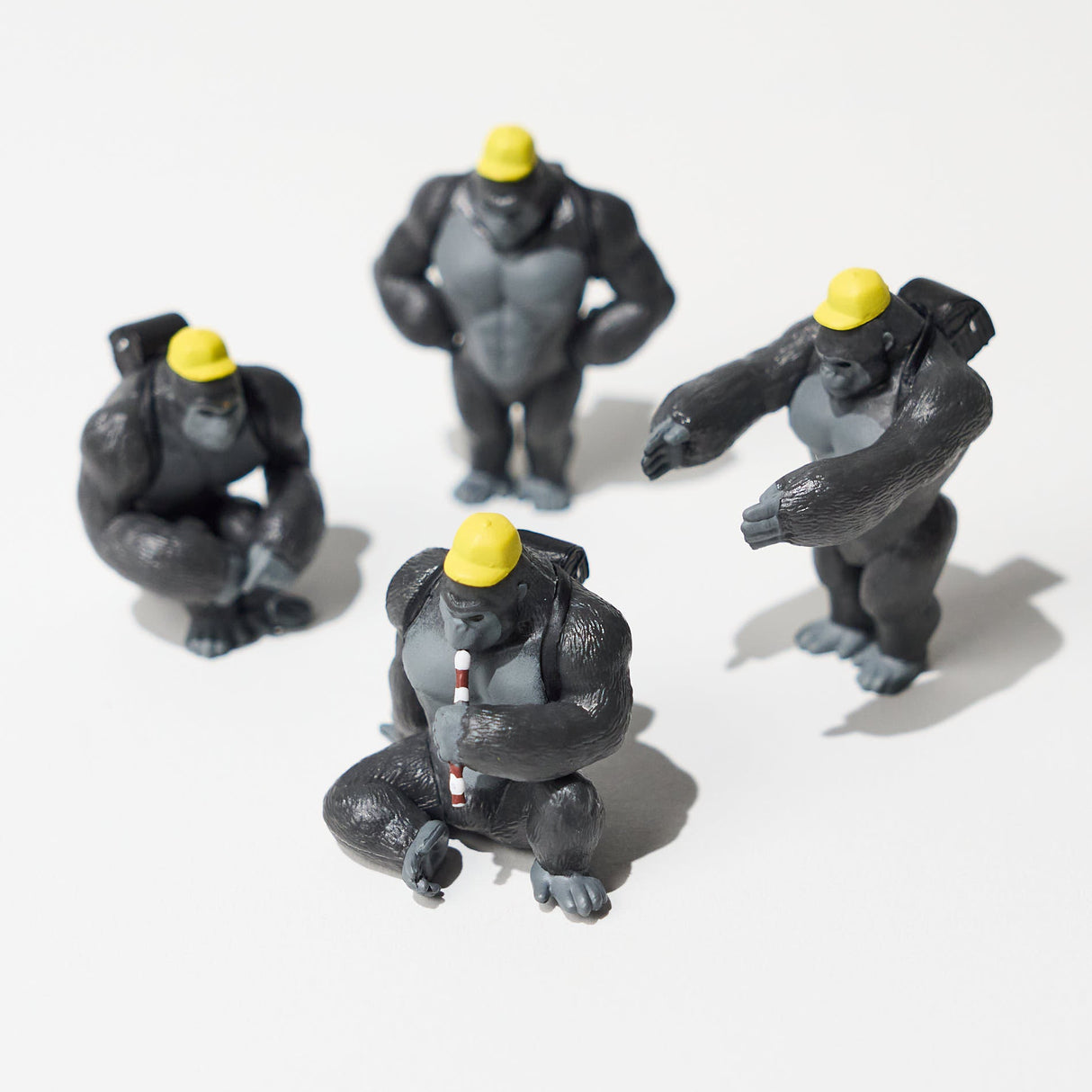 Schoolbag Gorilla Gacha Capsule - bungu