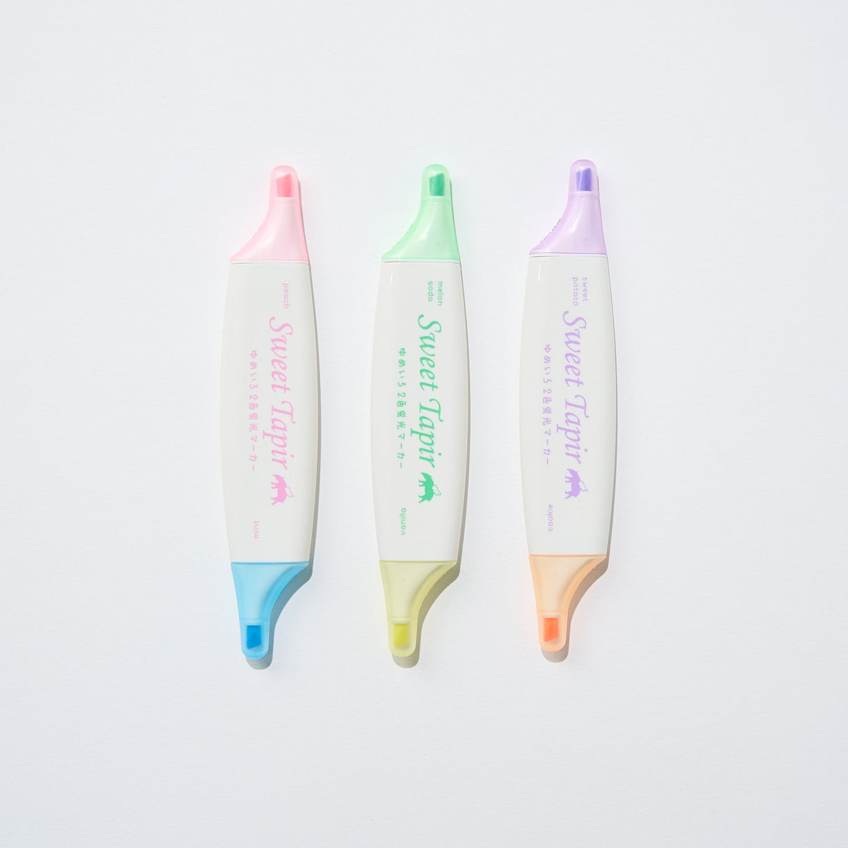 Sweet Tapir Scented Twin Highlighter Set / Epoch Chemical - bungu