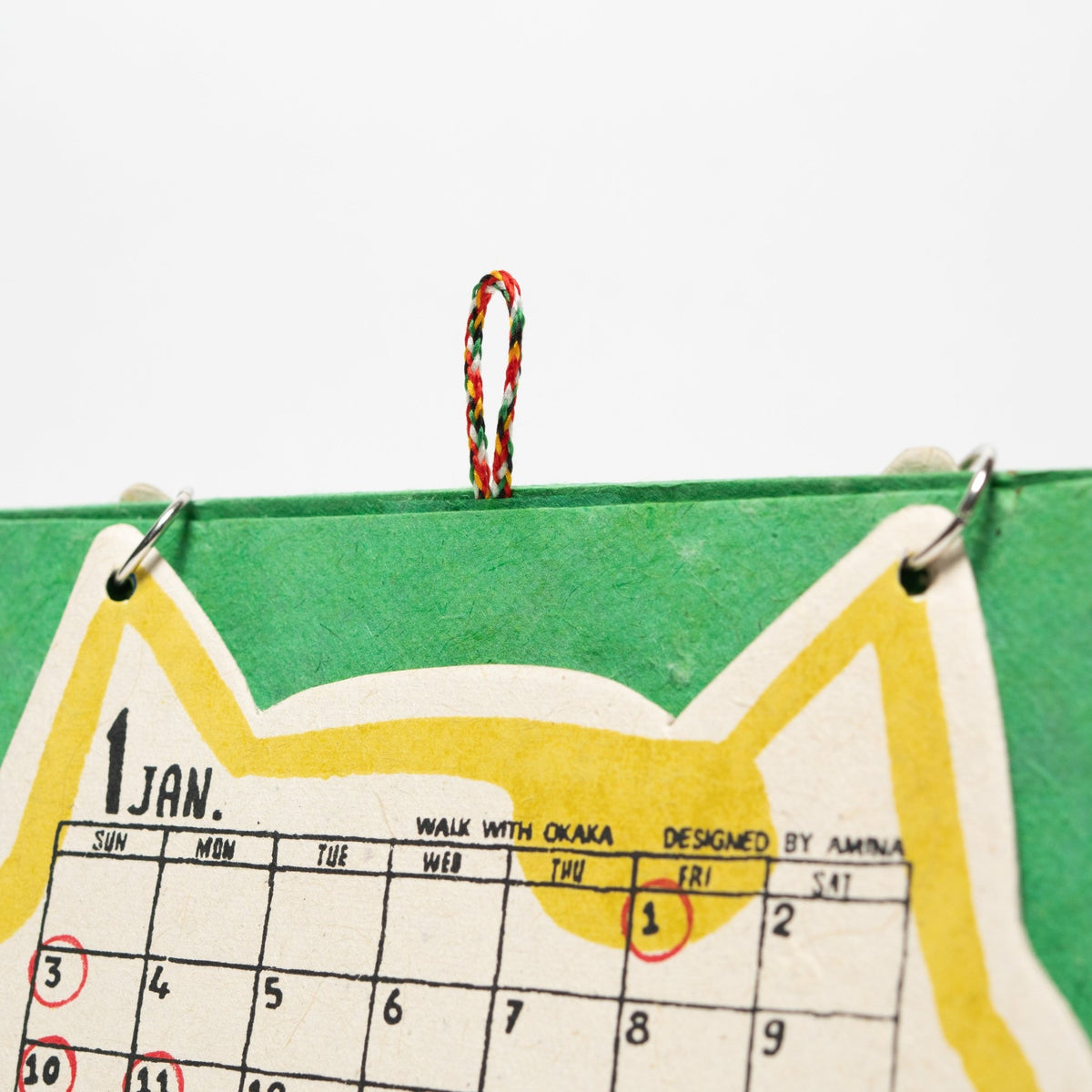 Walk with Okaka Desk Calendar 2027 / Amina Collection Co., Ltd. - bungu