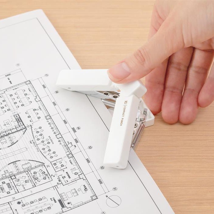 XS Compact Punch 2 Hole Punch / Midori DESIGNPHIL - bungu