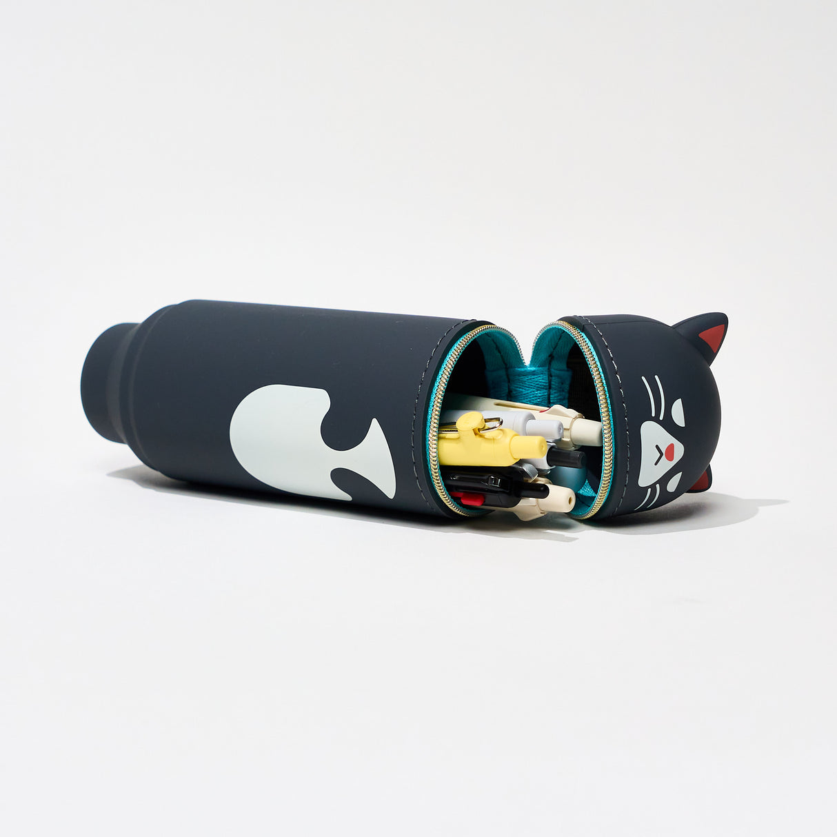 Kissa PuniLabo Stand Pen Case / LIHIT LAB