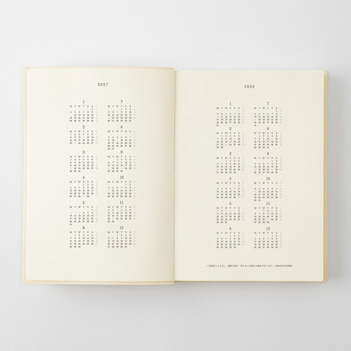 MD Notebook Diary 1 Day 1 Page 2027 / MD PRODUCT