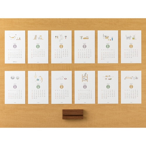 Dog and Cat Stand Calendars 2027 / MIDORI