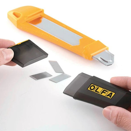 DL-1 Large Cutter Knife with Integrated Blade Snapper / OLFA - bungu
