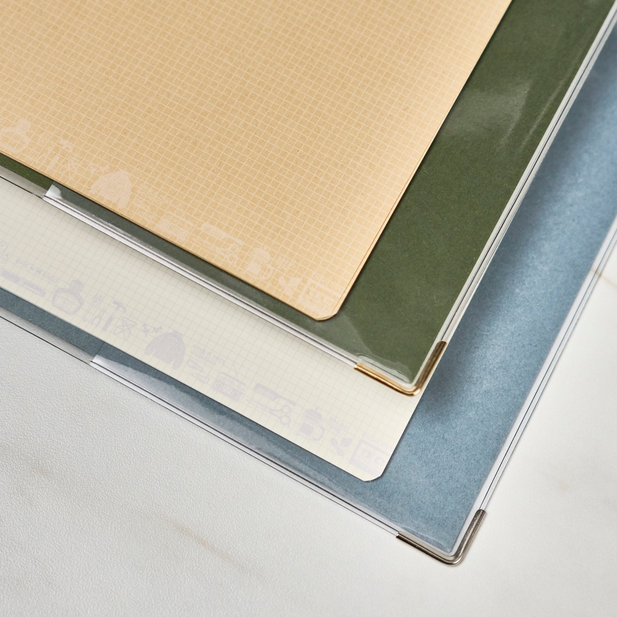 eric x kleid Binder Notebook / kleid – bungu