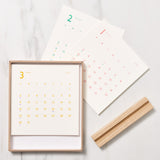 Letterpress Desk Calendar 2025 / Letterpress Letters - bungu