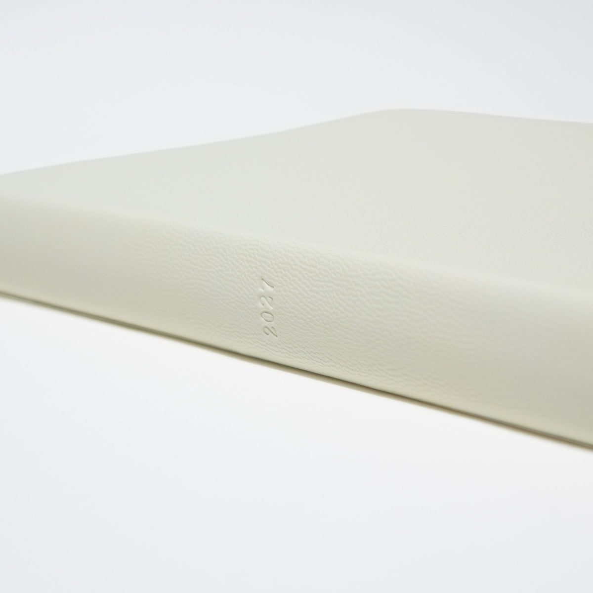 MD Notebook Diary 1 Day 1 Page 2027 / MD PRODUCT - bungu