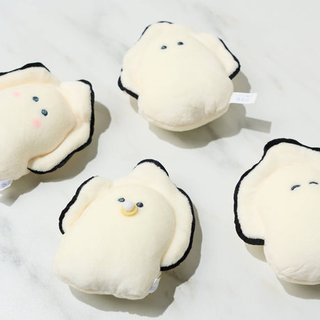 Mugyunui Cute Oyster Plush Charm Gacha Capsule - bungu