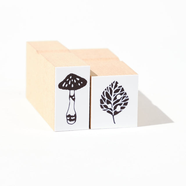 Mushroom and Fallen Leaves Wood Stamp Set / Morita Inbou - bungu