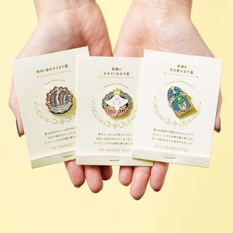 MY AWARD PiNS SEA Pin Badge / IROHA PUBLISHING - bungu