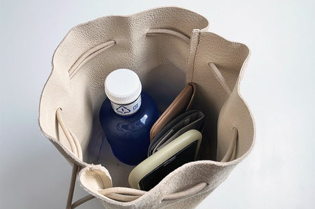 Suede Drawstring Bag / TOUCH & FLOW - bungu