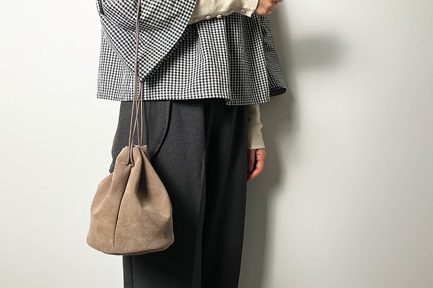Suede Drawstring Bag / TOUCH & FLOW - bungu