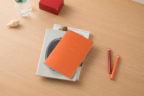 TODAY Monthly Free Diary B6 / Touch & Flow - bungu