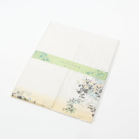 White Figured Satin Kimono with Autumn Grasses Letter Set / Benrido - bungu