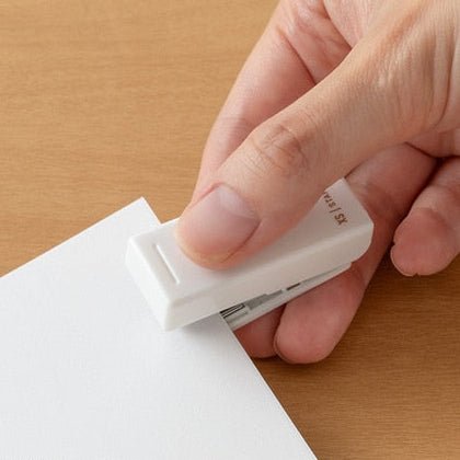 XS Compact Stapler / MIDORI - bungu
